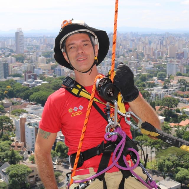 José E. Slomp